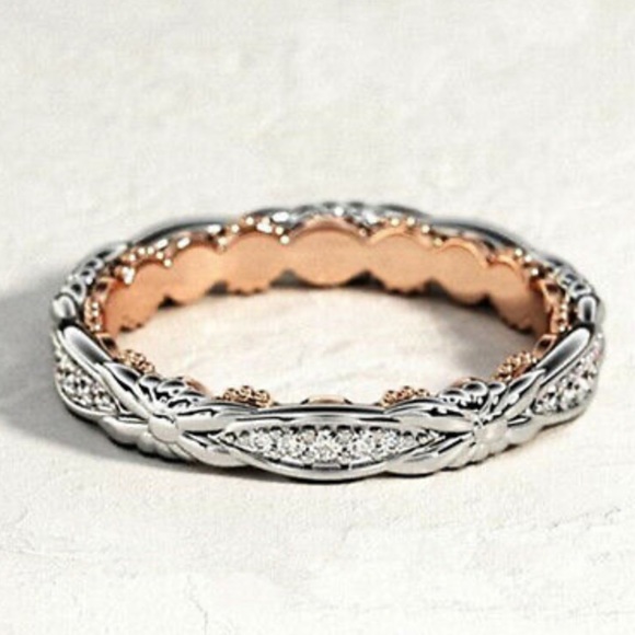 New Sterling silver/gold plated Ring - Picture 4 of 5